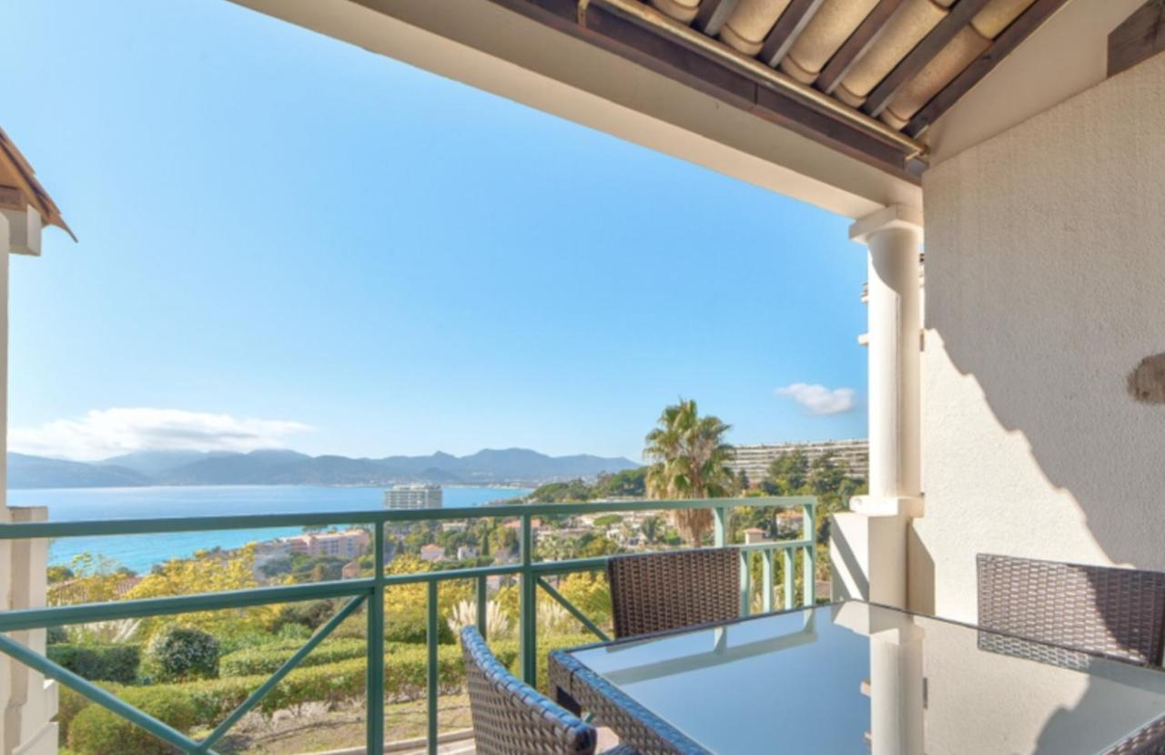 Appt Vue Mer Exceptionnelle Sur Baie De Κάννες Εξωτερικό φωτογραφία