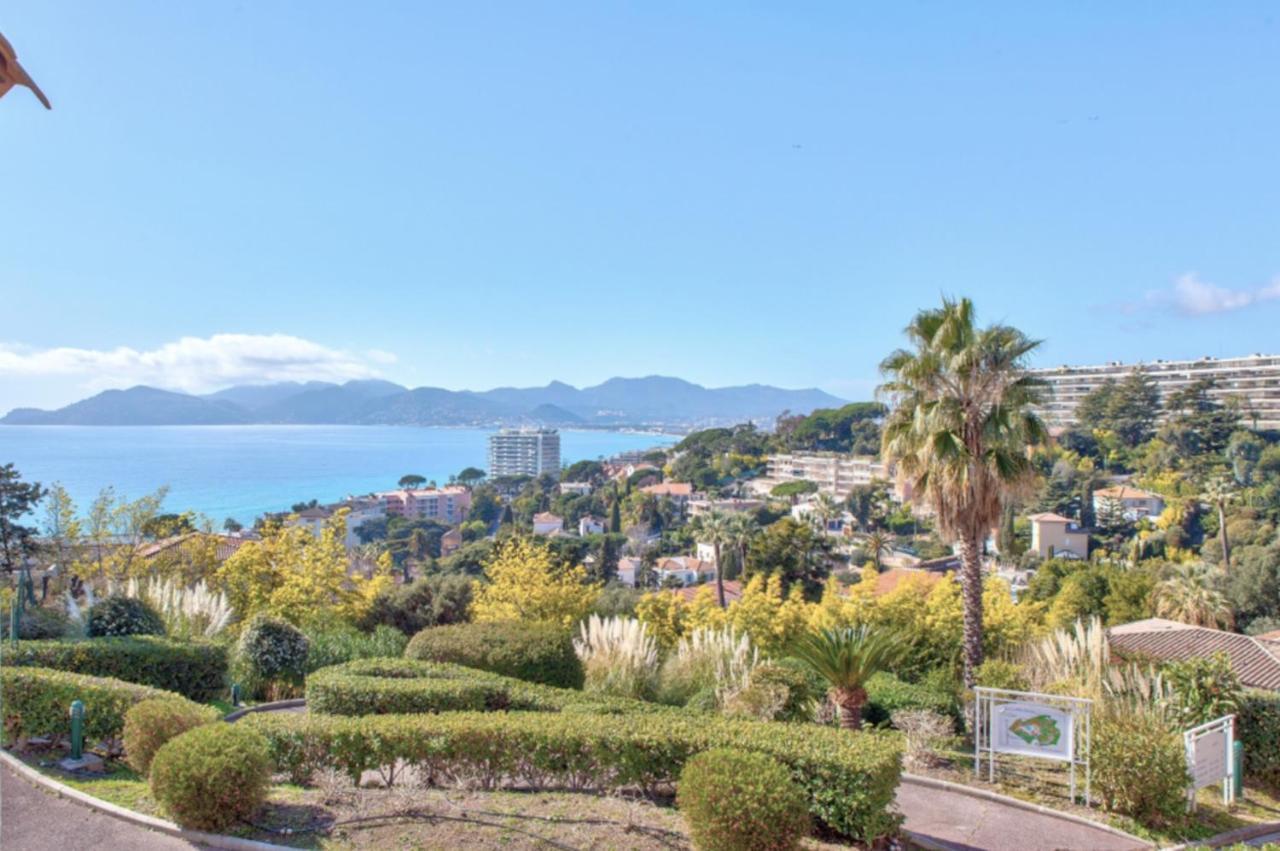 Appt Vue Mer Exceptionnelle Sur Baie De Κάννες Εξωτερικό φωτογραφία